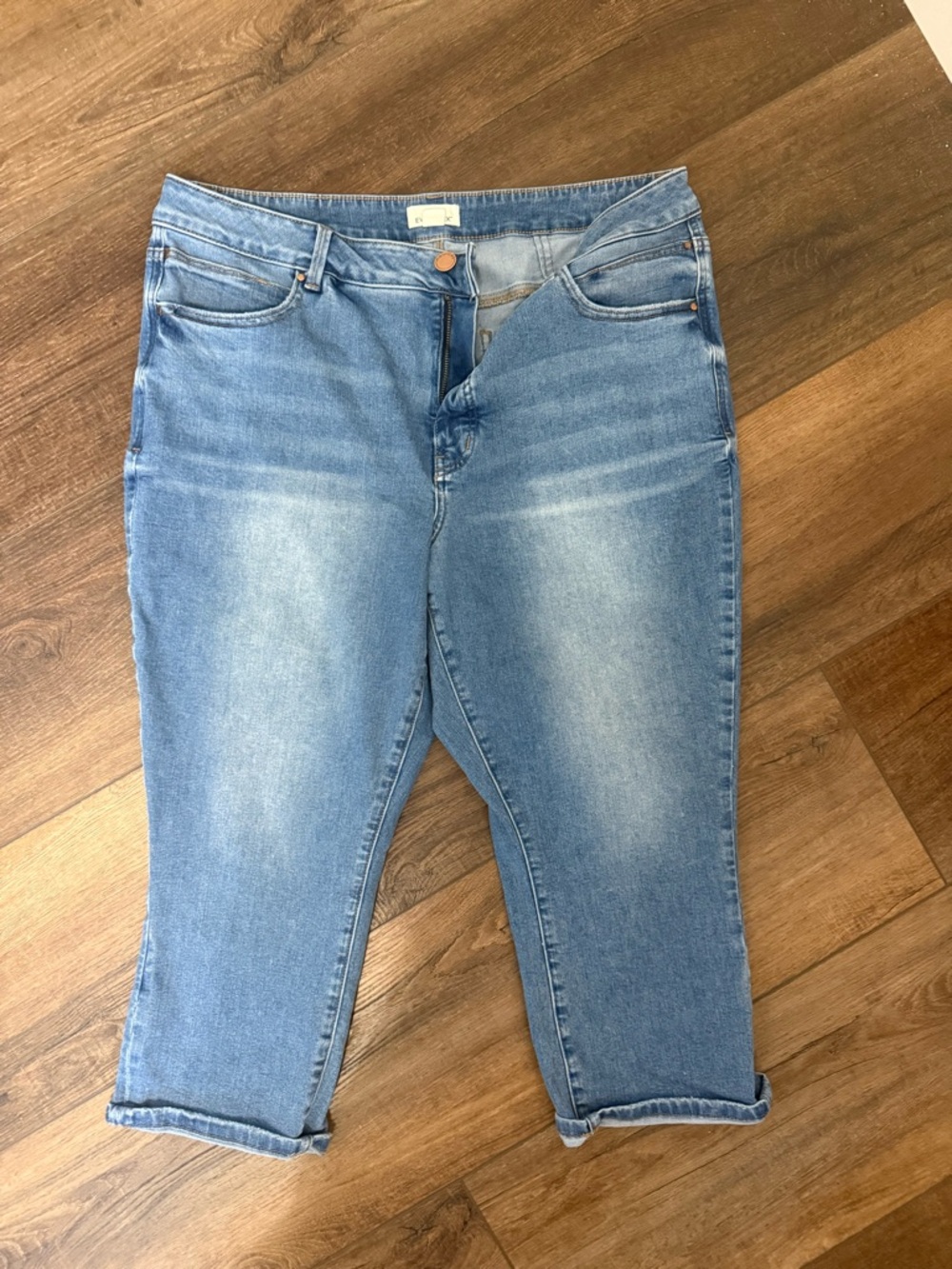Maurices Light Blue Cropped High-Rise Jeans